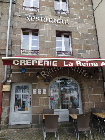 Excellent creperie about 20mins walk from the marina